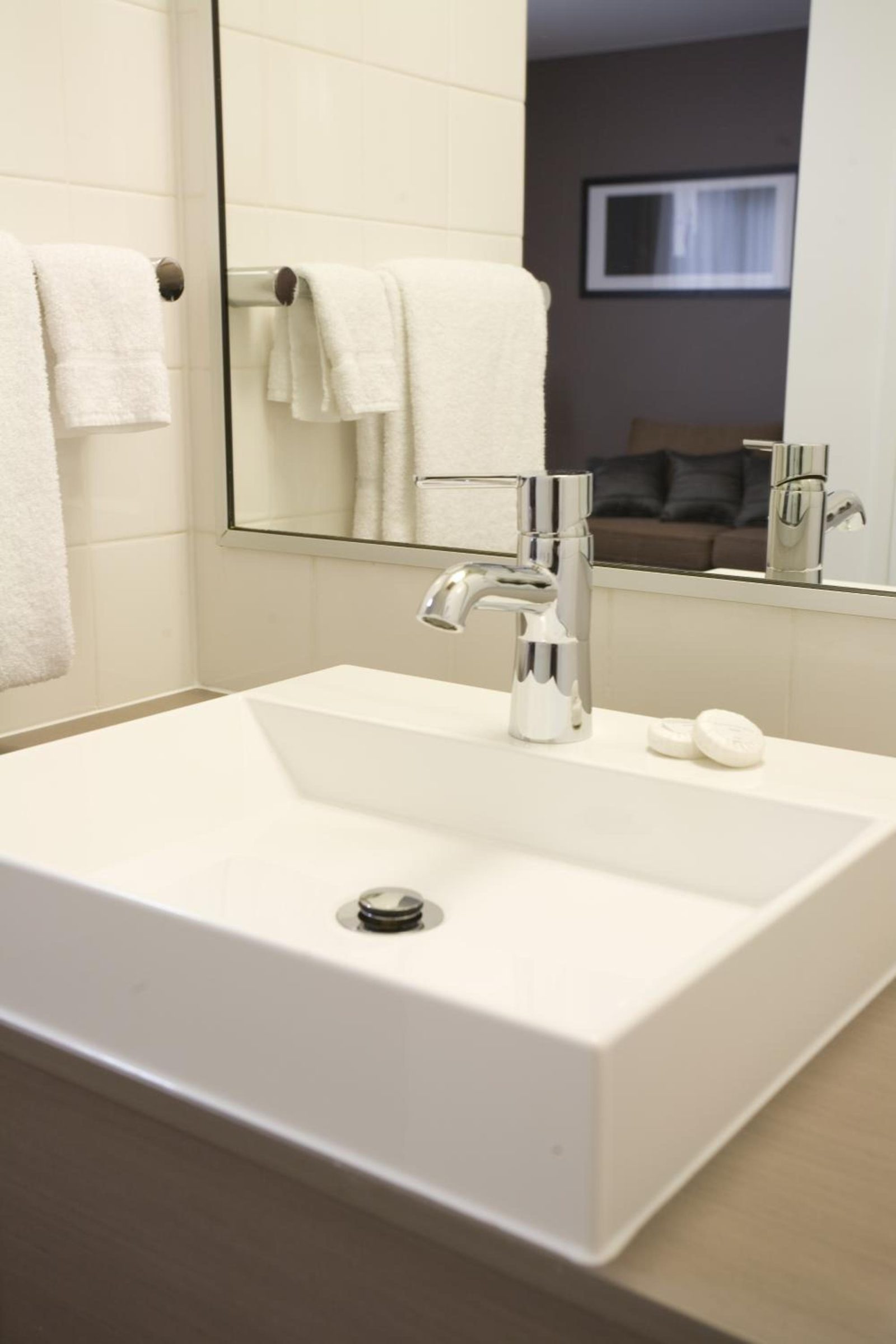 ibis Melbourne Hotel and Apartments — photo 3