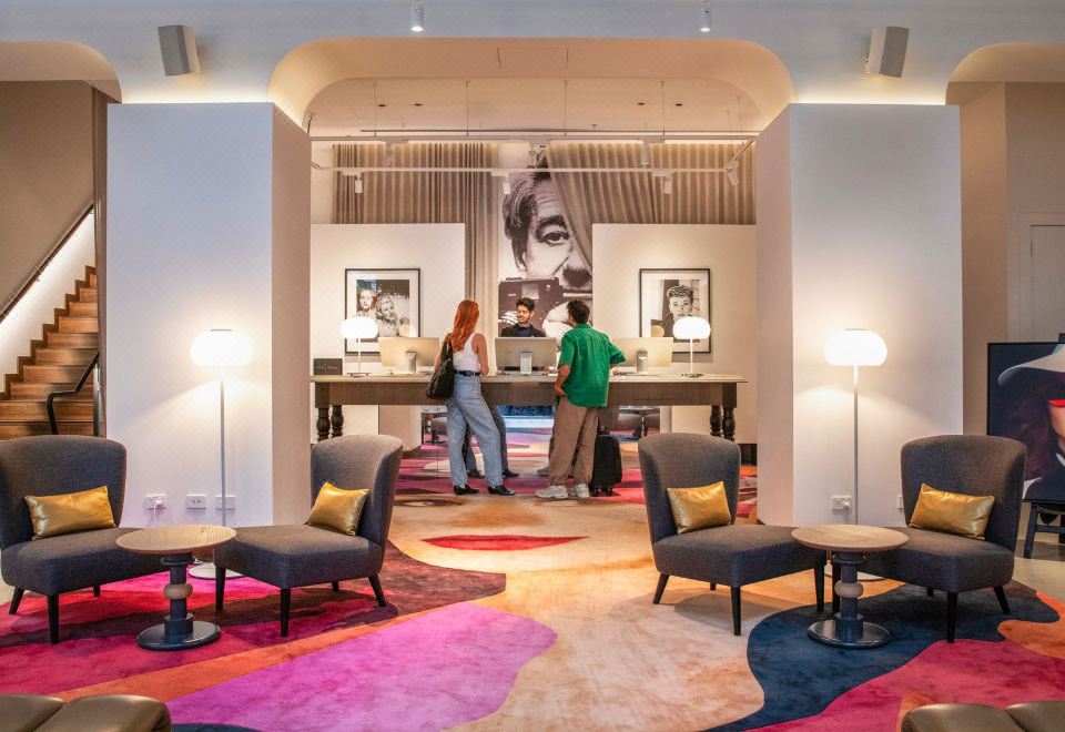 Hotel Indigo Melbourne on Flinders by IHG